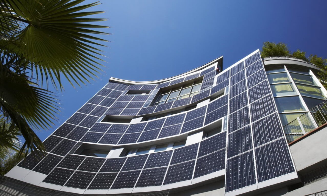 Comercial AmpEra Solar